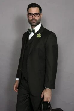 Statement Men's 3 Piece 100% Wool Suit - Elegant Solid -Stylish Men's Formal Wear 98201 messina olive
